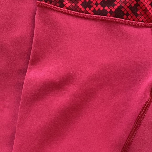 🍋Lululemon Wunder Under
Pant Ill ()
Cranberry / Alarming
Size… - Picture 9 of 10
